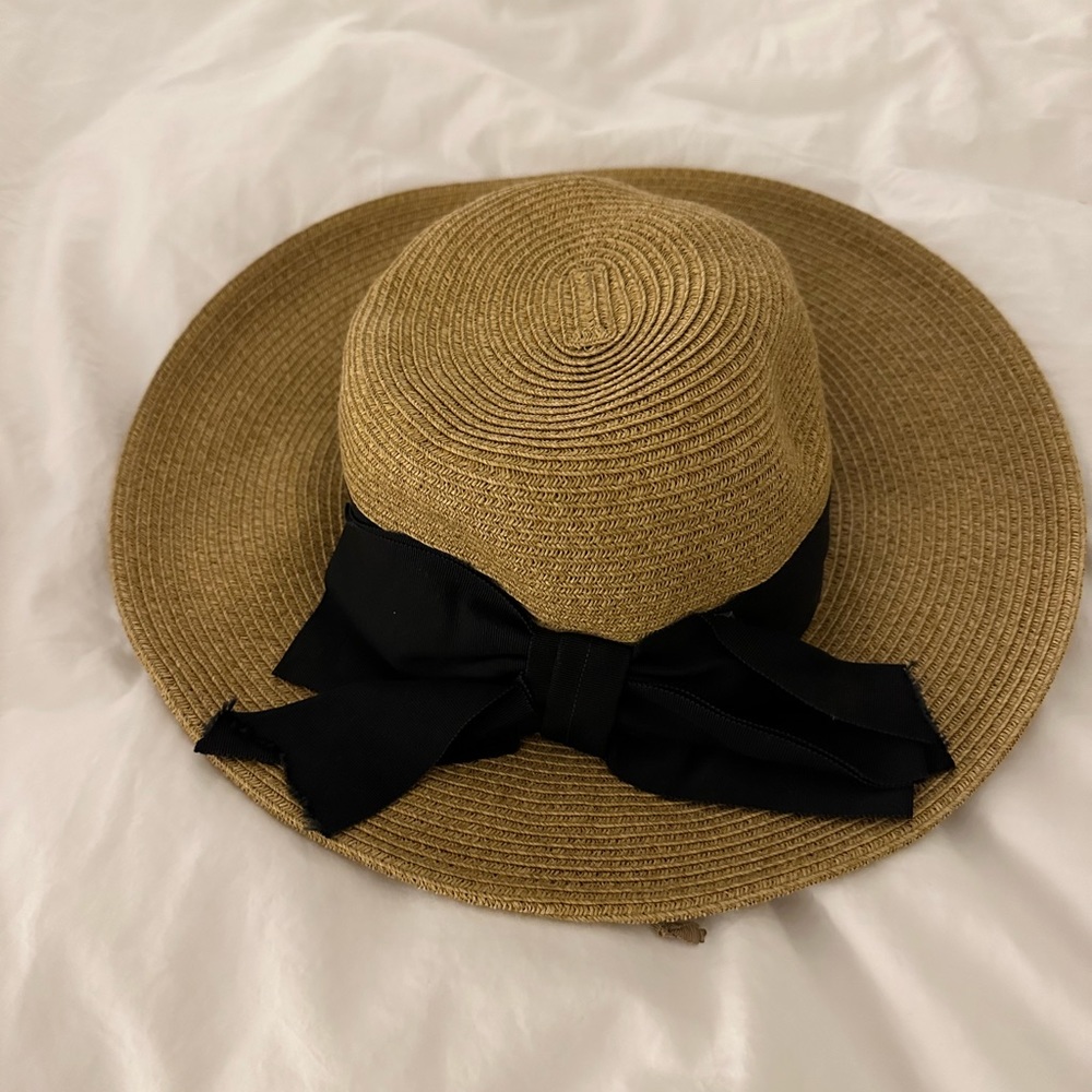 Tuckernuck Black Packable Wide Bow Sunhat